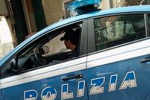 Agguato a Pianura: sicari sparano a un uomo