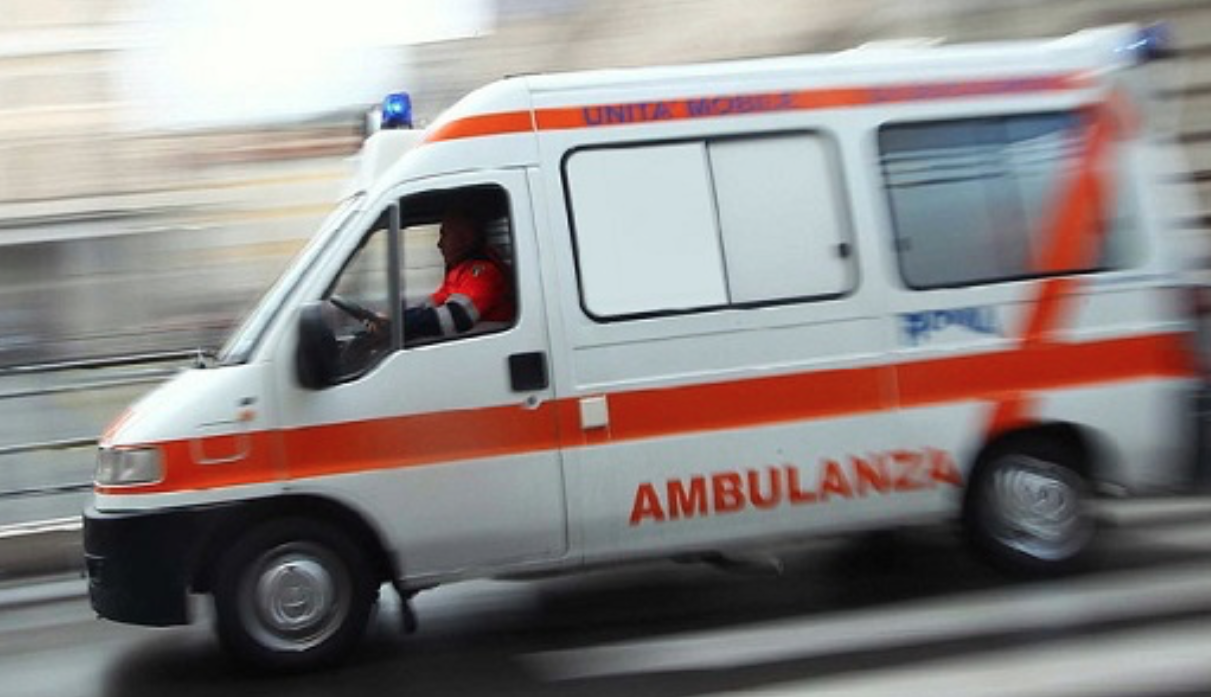 Tragedia a Caserta, 15enne ferito da un colpo di pistola: è in condizioni critiche