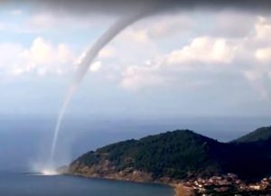 Maltempo in Campania: allagamenti e trombe d'aria