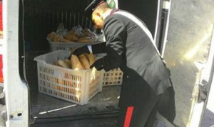 Napoli: sequestro di pane, non rispettavano le norme igieniche