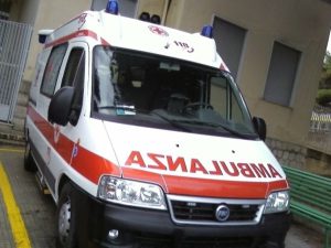 Incidente in Campania, ferite gravemente due persone
