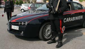 Sparatoria in strada, carabinieri arrestano banda di rapinatori