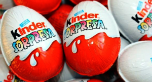 ovetto kinder salmonella