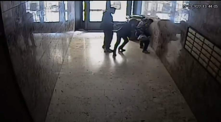 rapinata anziana a Casoria