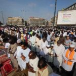 Napoli, in piazza Garibaldi riunite le comunità islamiche: è la preghiera del sacrificio