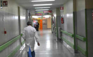 Bambino sviene all'improvviso: è in gravissime condizioni