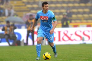 Maggio, finisce l'era di "Superbike": a maggio il terzino andrà via da Napoli