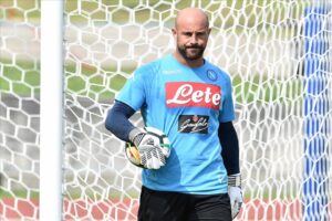 Pepe Reina, nessun rinnovo: aumento dell'ingaggio e via a fine stagione