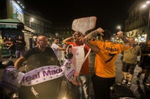 Juventus - Real Madrid, Higuain piange e Napoli esplode di gioia