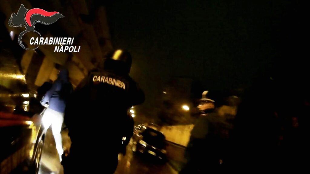 Maxi blitz a Napoli e provincia, smantellata organizzazione dedita al traffico di stupefacenti