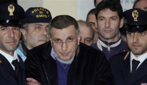 50mila euro, ecco quanto ha pagato lo Stato per arrestare il boss Michele Zagaria