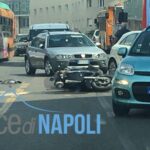 Incidente a Napoli, scontro tra auto e motorino in via Brin