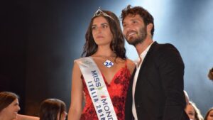 Nunzia Miss Mondo e Stefano De Martino