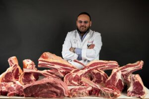 Nasce il Rosso Vesuviano, maiale allevato nel Parco Nazionale con tecniche antiche