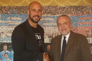 Presunta lite tra Reina e De Laurentiis, il presidente al portiere: "Ci hai fatto perdere lo scudetto"