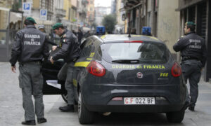 Castellammare di Stabia, maxi sequestro di 700mila euro ad un affiliato del clan D'Alessandro