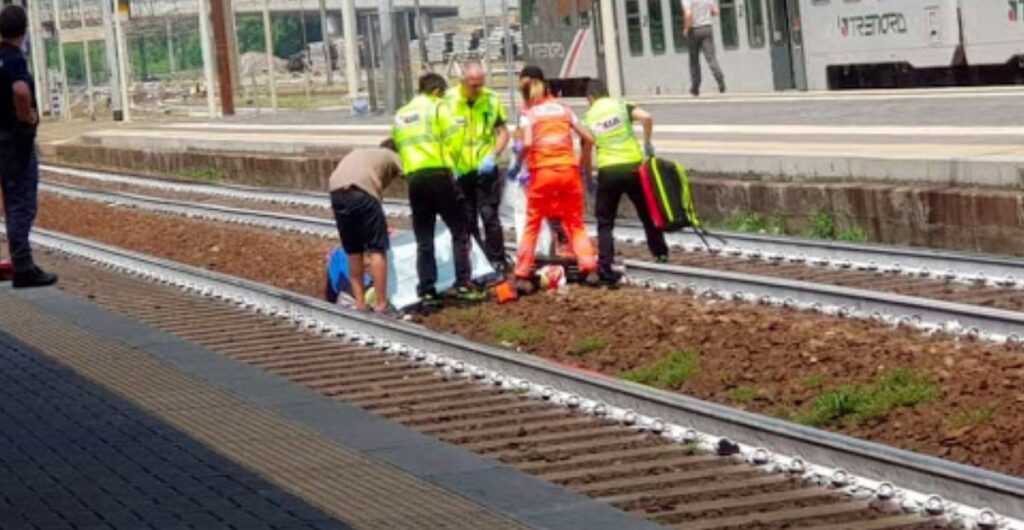 Dramma a Ponticelli, Pasquale travolto e ucciso da un treno il padre morto in modo simile