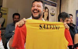 Salvini a Benevento senza mascherina e Mastella lo fa multare