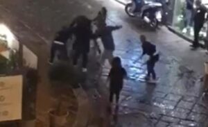 Grumo Nevano, 32enne aggredisce un uomo con mazze e bastoni: arrestato