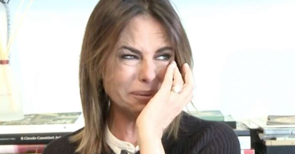 Il dramma di Paola Perego, il terribile sfogo Senti che stai morendo, aggredita da una belva feroce