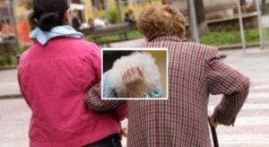 Le ruba tutti i gioielli e scappa via, badante abbandona anziana che accudiva