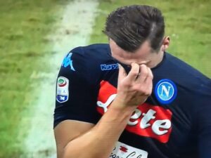 Arek Milik, domani ci sarà la risonanza: la probabile distorsione riguarda il ginocchio destro