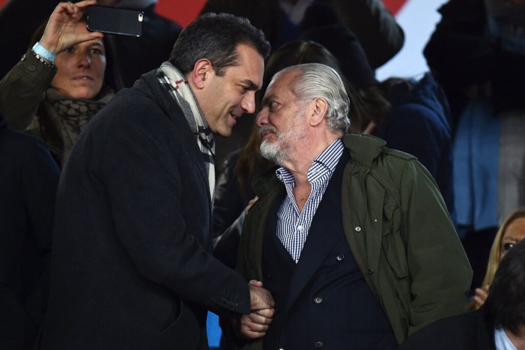 Stadio San Paolo, De Magistris: "Con una buona offerta potrei venderlo"