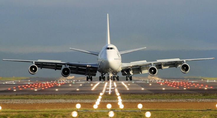 Aereo pronto al decollo