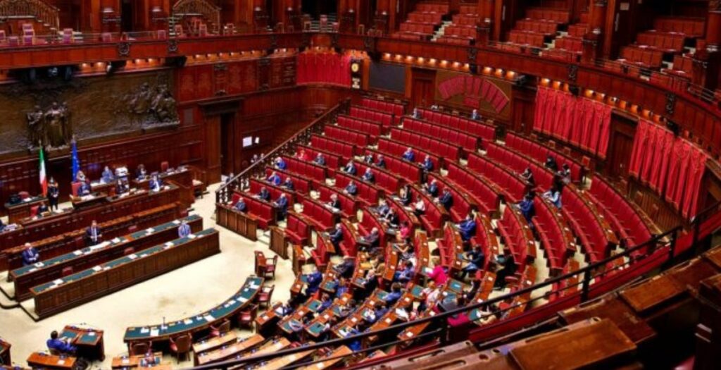 Proroga dello stato d'emergenza, la Camera dice sì con 276 voti a favore e 194 contrari