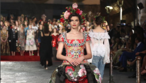 Dolce & Gabbana a Napoli: il guadagno della città