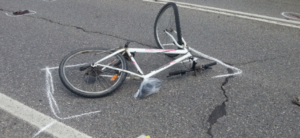 Tragedia in Irpinia, anziano muore in un incidente in bici