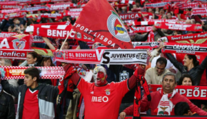 Champions League: il Napoli con il Benfica, reazione del tifo portoghese