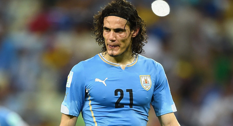 Cavani al Napoli: finisce un sogno, parla il calciatore dal ritiro con l'Uruguay