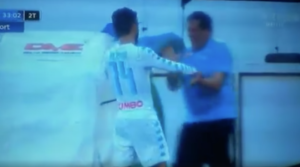 Dries Mertens esce dal campo e festeggia con un balletto tutto da guardare