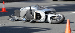 Paura a Posillipo, scontro nella notte tra due scooter