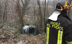 Tragedia nel Sannio, auto nel burrone: muore infermiera del centro Erre