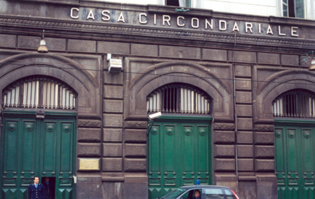 Giugliano, arrestato ricercato in Francia: commerciava soldi falsi