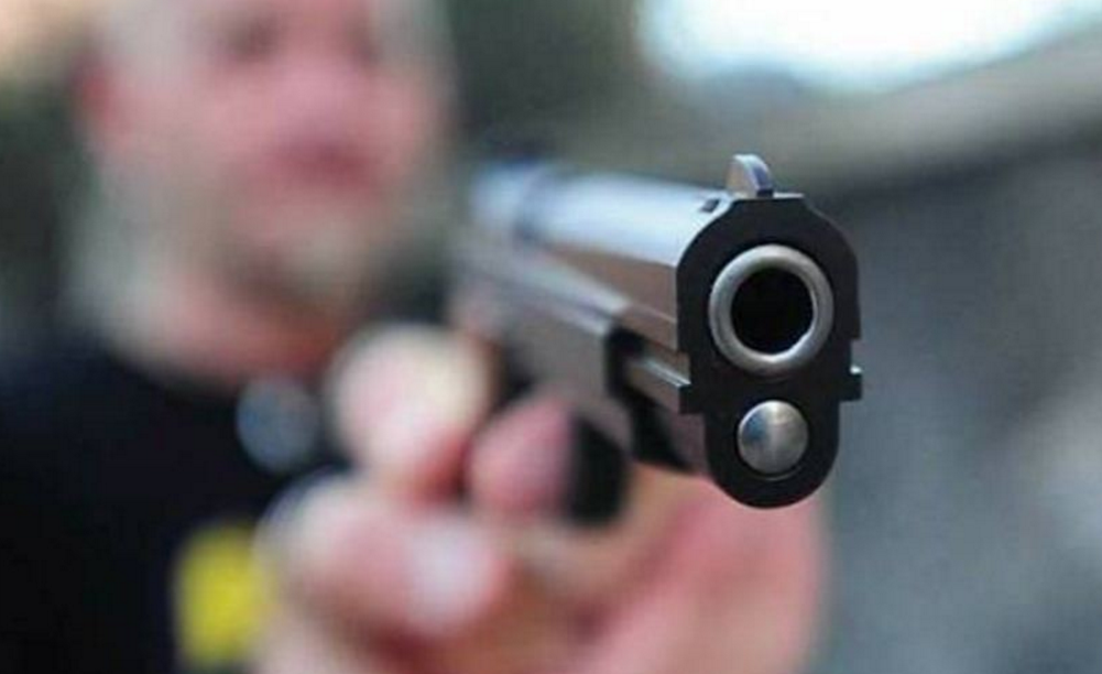Si torna a sparare a Napoli, paura a Pianura: ferito un ragazzo di 27 anni