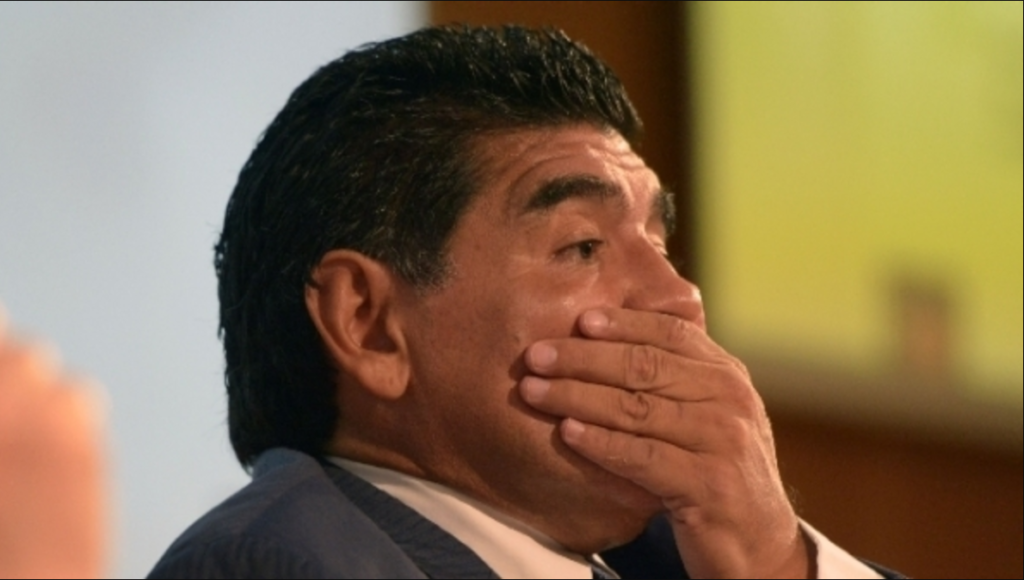 Maradona, ancora guai per EL Pibe de Oro: accusato di molestie in Russia