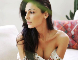 Anna Tatangelo condivide un pensiero su Facebook, attaccata duramente