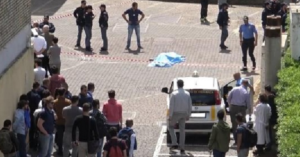 Suicidio ad Aversa, giovane si è tolto la vita lanciandosi dal balcone