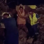 Trema la terra ad Ischia, forte la scossa: "Ho pianto per la paura e sono andata in strada"