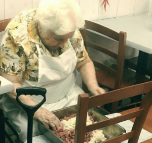 Lutto nel quartiere della Torretta, si è spenta la "nonna" della storica trattoria