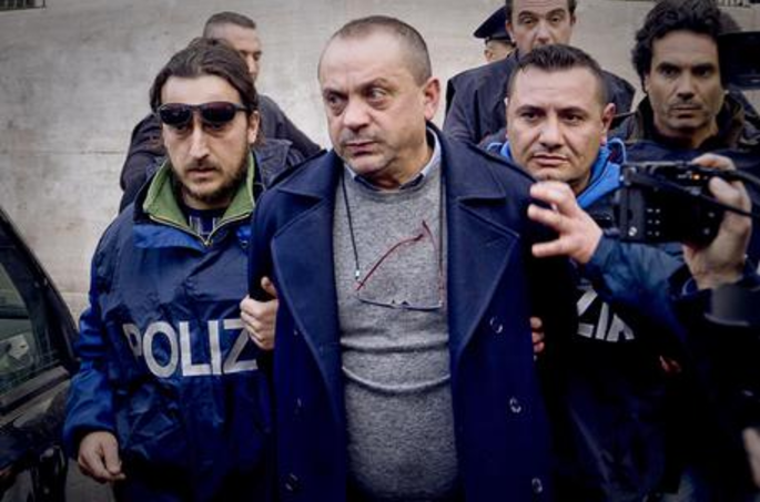 Camorra a Napoli, si è pentito il boss Vincenzo Amirante: era a capo della "Paranza dei Bimbi"