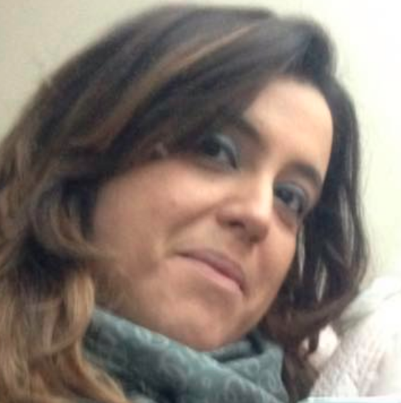 Dolore a Giugliano per la morte della giovane maestra Carla Ferraro