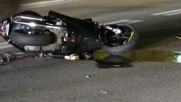 Napoli, incidente in via Acton: giovane in fin di vita