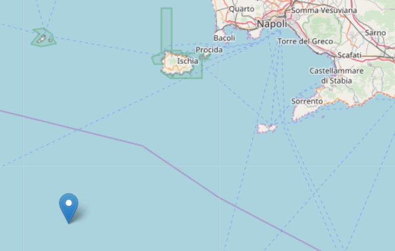 Scossa di terremoto a largo del golfo di Napoli