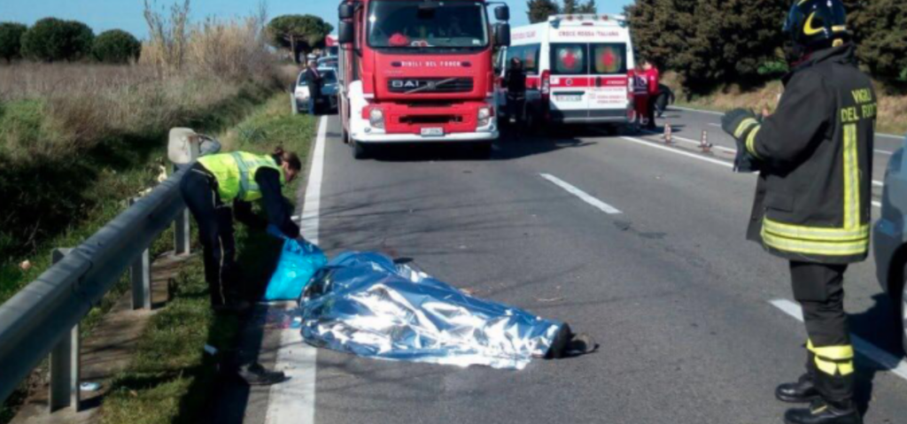 Schianto mortale nel Salernitano, due persone perdono la vita in autostrada