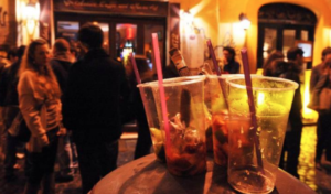 Controlli della Municipale a Chiaia, interrotte due serate in discoteca