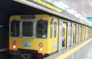 Anm, linea 1 bloccata, corse limitate: disagi per i passeggeri